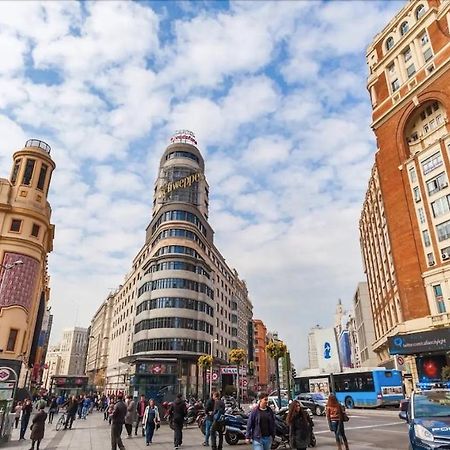 Apartments Plaza Callao Madrid Buitenkant foto