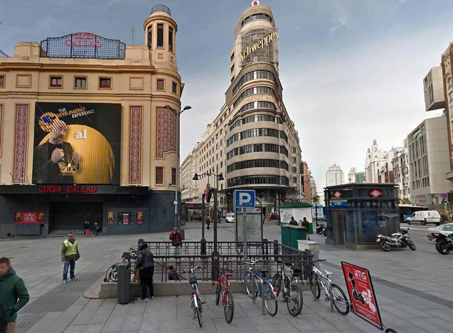 Apartments Plaza Callao Madrid Buitenkant foto