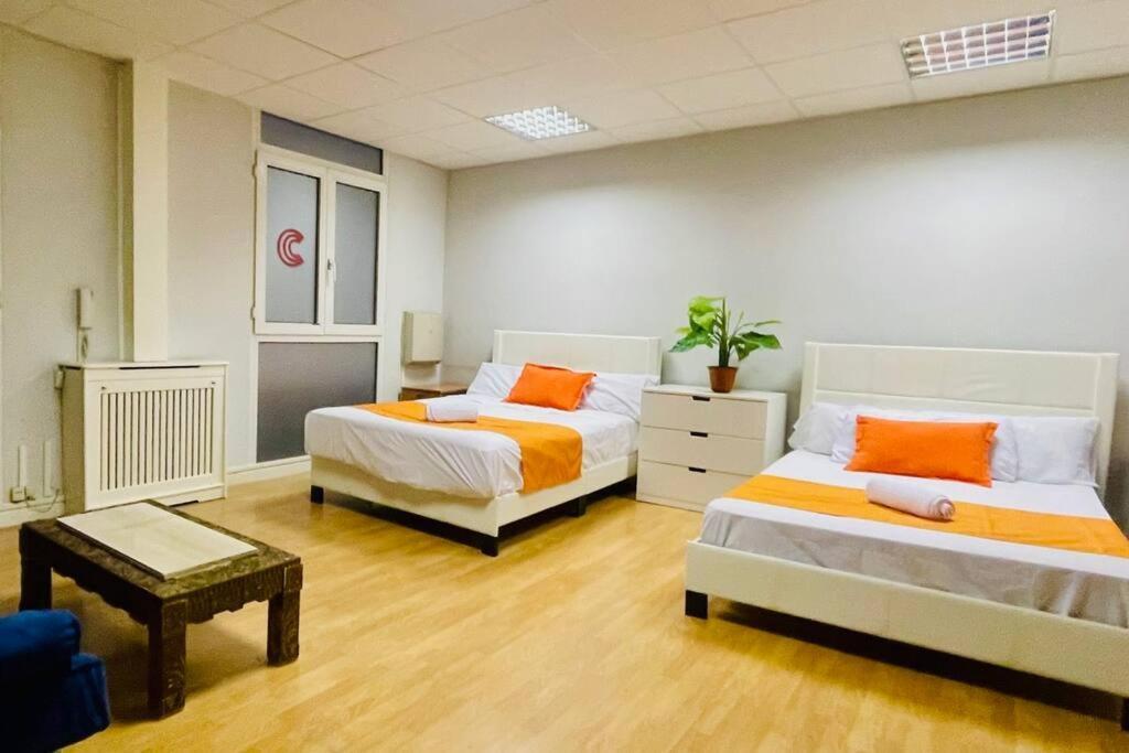 Apartments Plaza Callao Madrid Buitenkant foto
